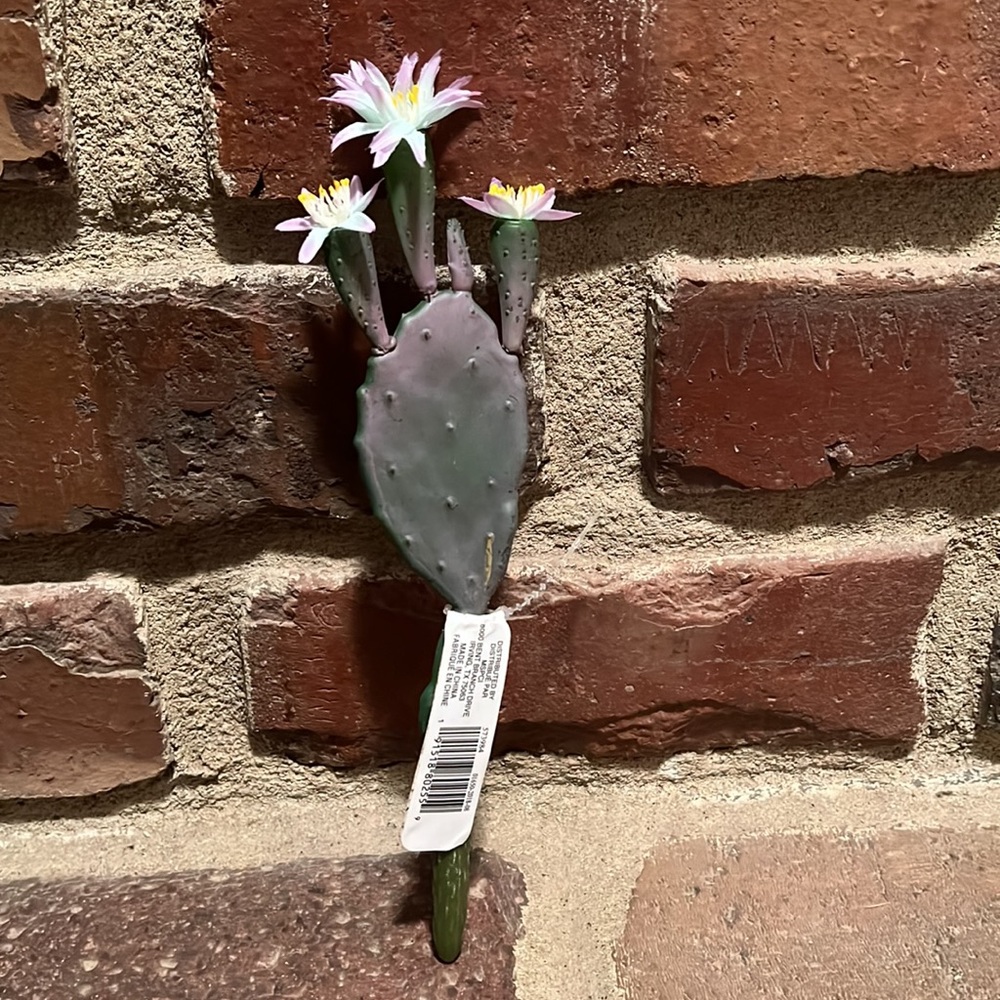 Spring/Summer Decor - Picture 4 of 5